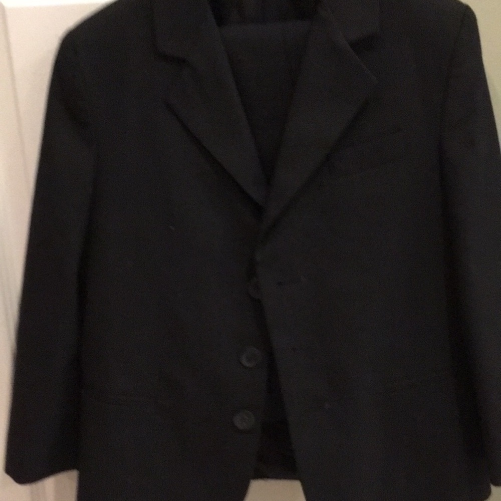 Boys Claiborne 2-piece suit